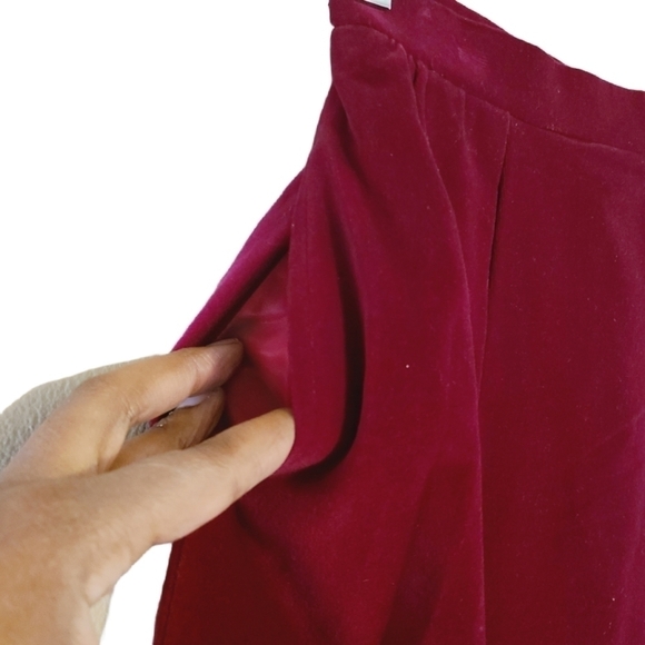 Alexander's Vintage Maroon Pleated Midi Skirt (Size 12) - Picture 5 of 11